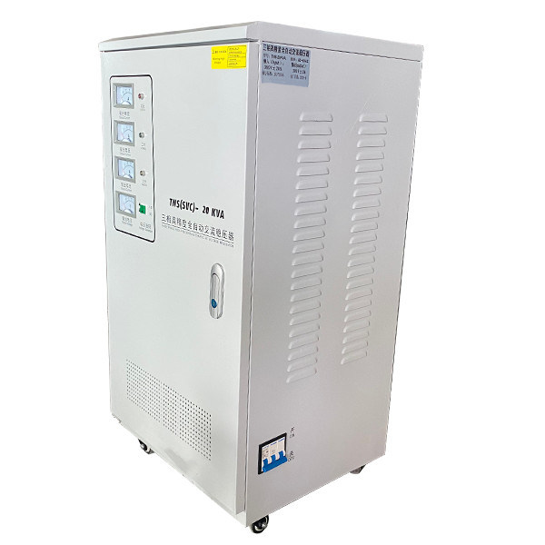 TNS-20KVA Üç Fazlı AC 50-60Hz Servo Motor Tipi Tam Otomatik Yüksek hassasiyetli Voltaj Regülatörü